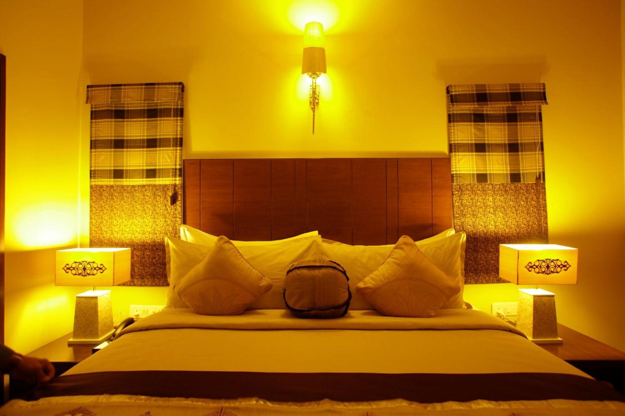 Aparthotel Justa Indiranagar Bangalore Exterior foto