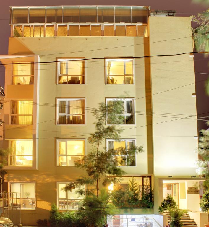 Aparthotel Justa Indiranagar Bangalore Exterior foto